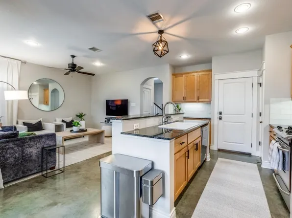 1318 Newning Ave APT C, Austin, TX 78704