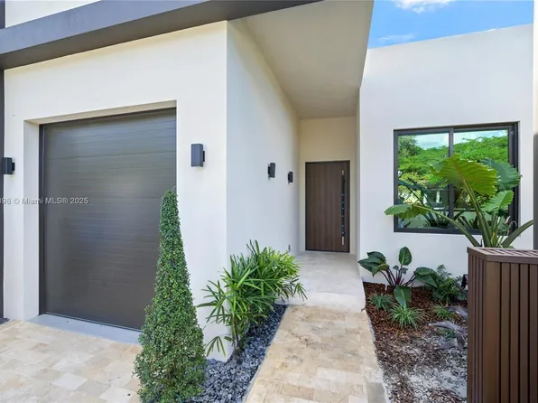 270 NE 46th St, Miami, FL 33137