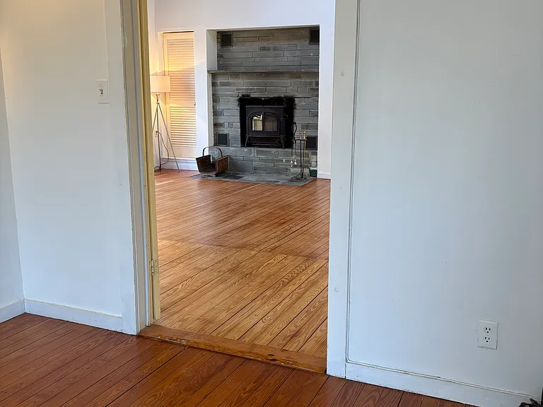 2397 Glasco Turn Pike — Photo 33