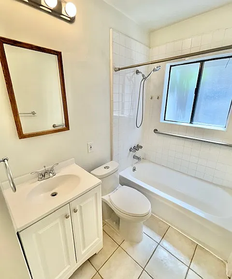 4451 1/2 Kansas St — Photo 15