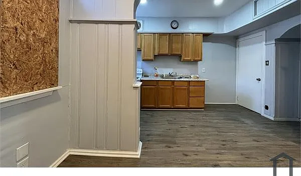 2607 S 62nd St — Photo 13