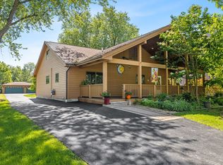 6021 Lee Ave, Downers Grove, IL 60516