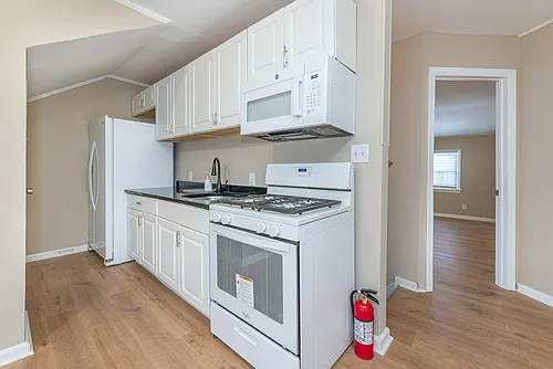 73 W Tremont Ter #2 Photo 1