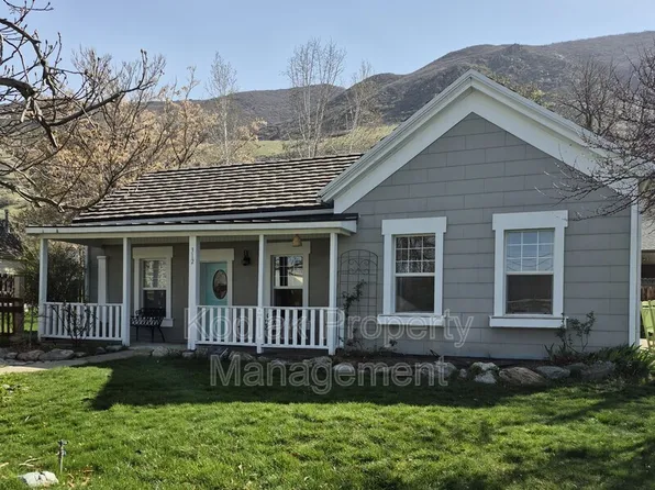 312 N 100 E, Farmington, UT 84025