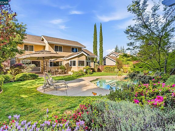 4th image of 5017 Athens Dr