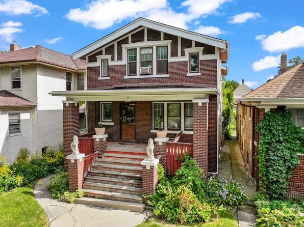 4425 N Sacramento Ave, Chicago, IL 60625