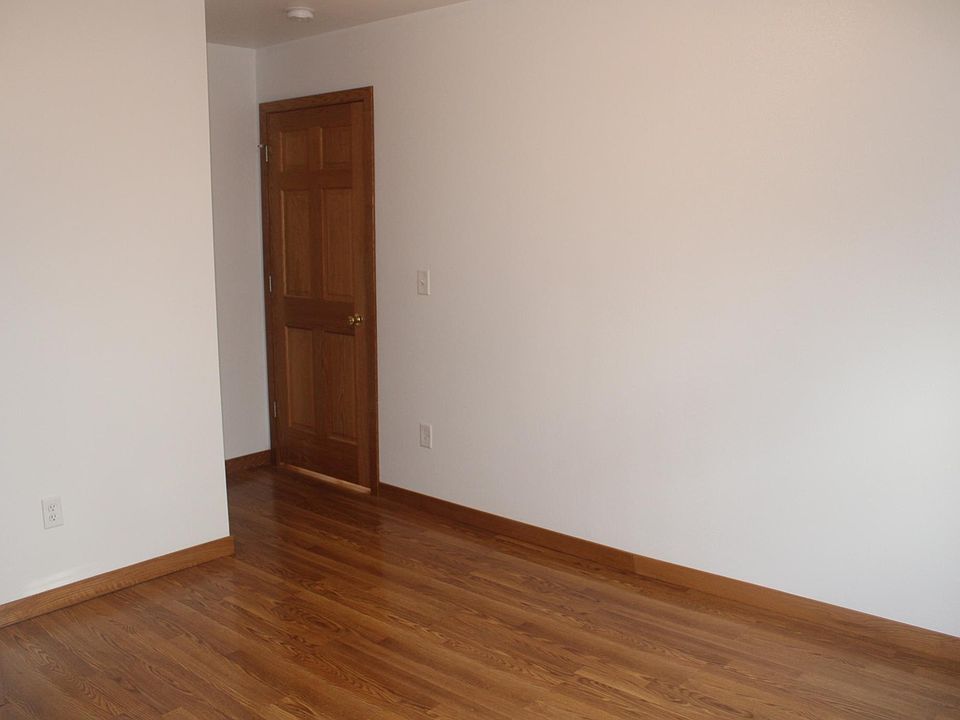 1st image of 570 W Broadway St APT 2