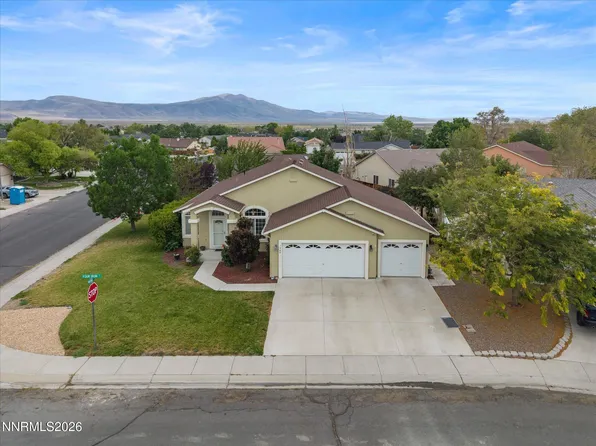 1940 Four Iron Ct, Fernley, NV 89408