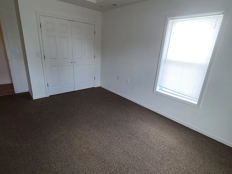 113 W 16th St #113 — Photo 20