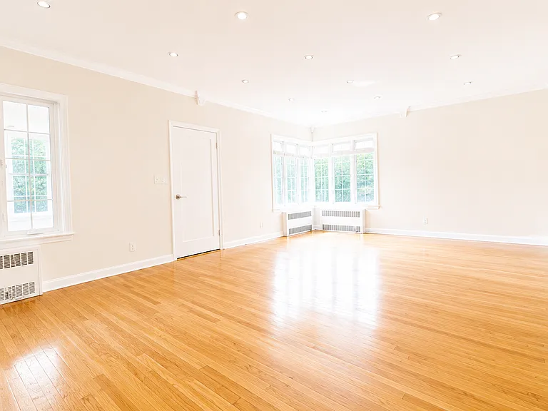 5119 Tilden Ave #1 — Photo 2