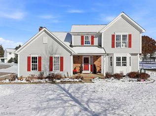 415 Normandy Ct, Aurora, OH 44202