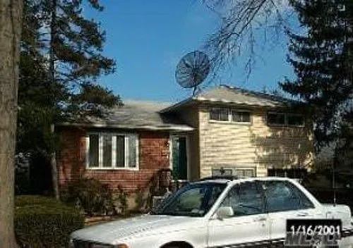 2877 Saw Mill Rd photo 1