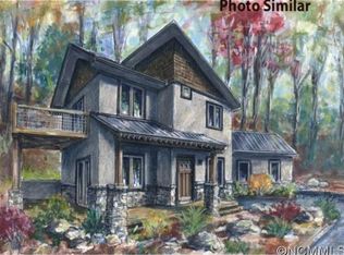 24 Red Bird Ln, Arden, NC 28704