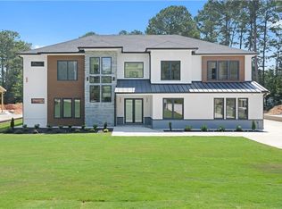 774 Riverside Rd, Sugar Hill, GA 30518