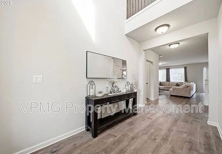 4704 NE 109th St — Photo 7