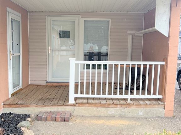 Front Yard_Exterior_1_09082023