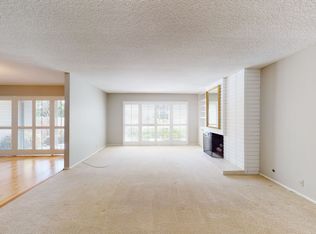 422 S Orange Grove Blvd APT 2, Pasadena, CA 91105