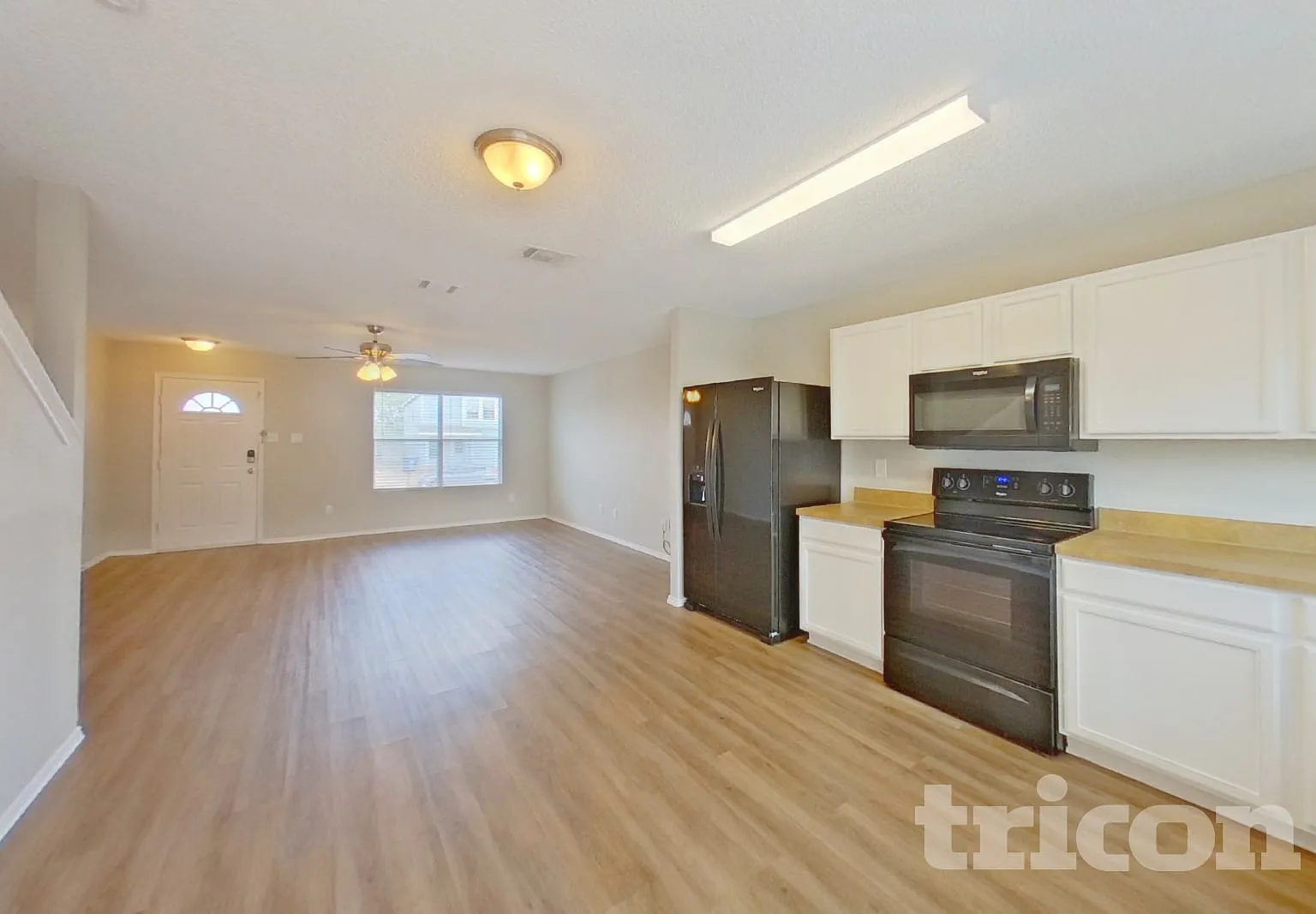 1708 Vineridge Lane Burleson TX — Photo 4