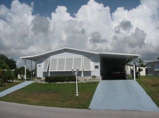 90 Lagos Del Norte, Fort Pierce, FL 34951