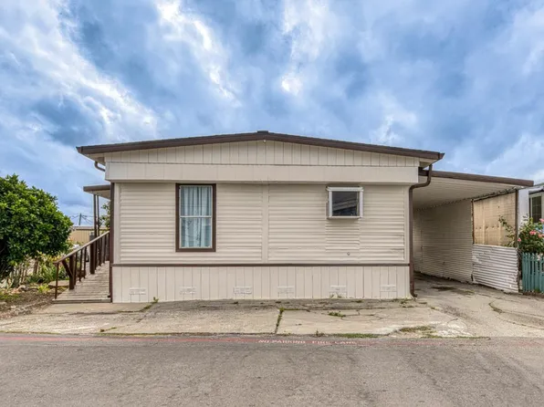 150 Sherwood Dr Space 64, Salinas, CA 93901