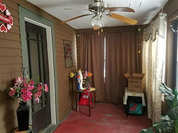 4th image of 535 Bancroft St