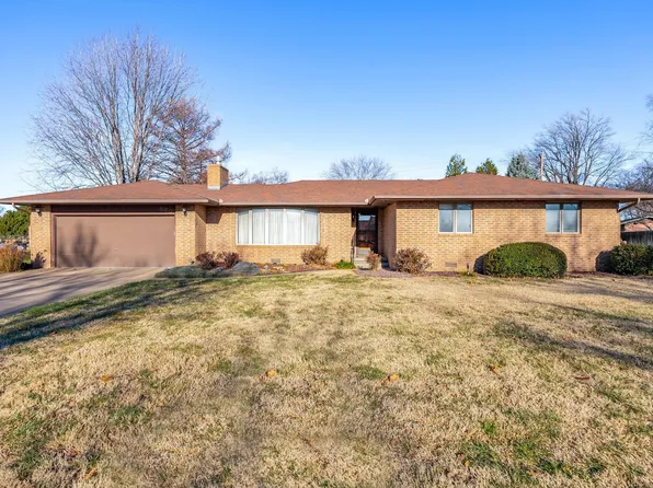 520 Evergreen Way, Sterling, KS 67579