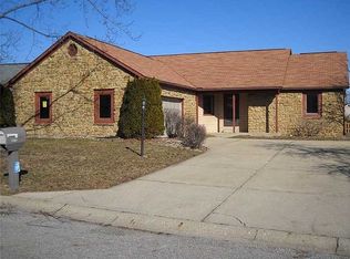 8910 Sunbow Dr, Indianapolis, IN