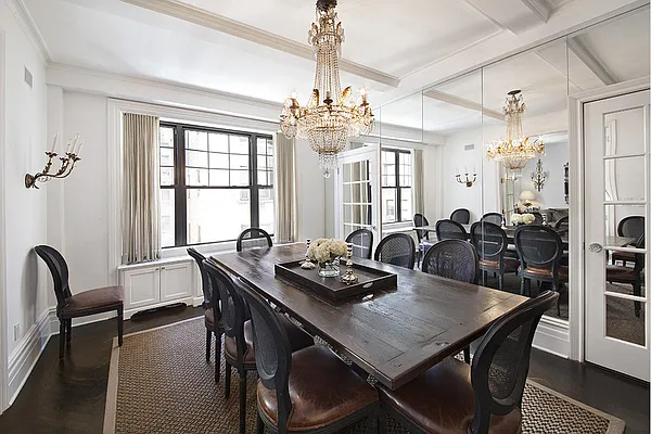 Sold by Stribling | media 10