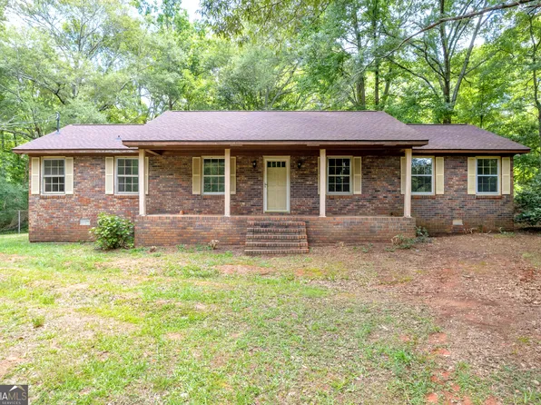150 Willow Bend Cir, Royston, GA 30662