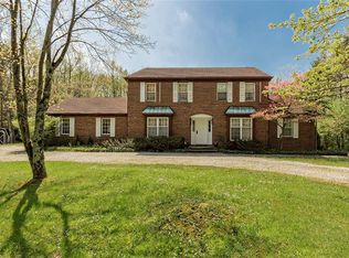 14470 County Line Rd, Hunting Valley, OH 44022