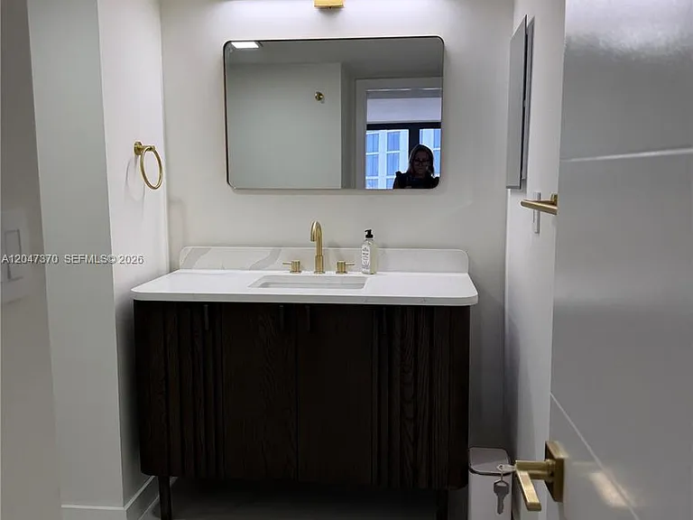 555 NE 15th St #23D — Photo 10