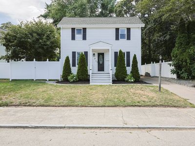 18 Solomon St, Attleboro, MA, 02703