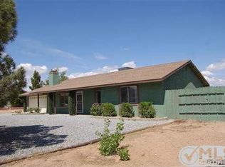 15621 Ute Rd, Apple Valley, CA 92307