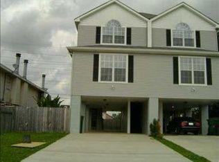 73 Carriage Ln, Destrehan, LA 70047