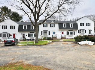 8 Bridgewater Cmn #8, Bridgewater, CT 06752