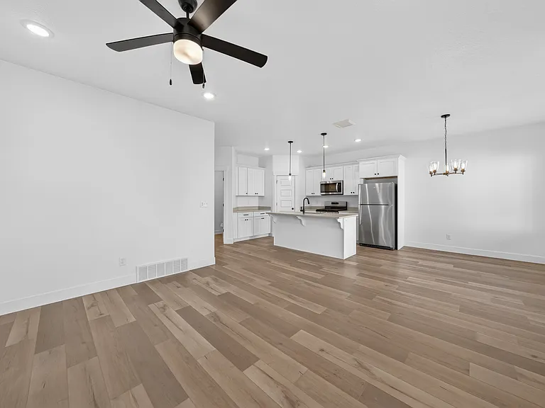 12666 S Bishop Pass Cv — Photo 6
