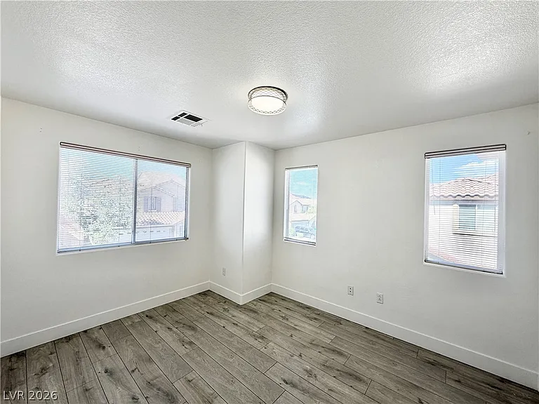 5863 Rose Tiara Dr — Photo 18