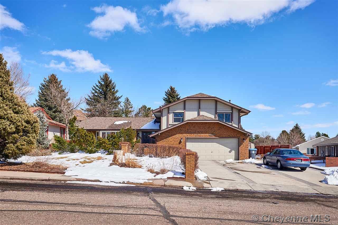 5611 Blue Blf Cheyenne Wy 82009 Zillow