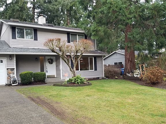 2nd image of 9605 163rd Street Ct E