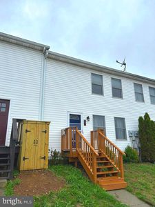 27 Privet Dr, Etters, PA, 17319