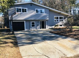 13 Knight Rd, Framingham, MA 01701