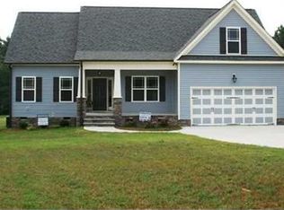 529 Spruce Meadows Ln, Willow Spring, NC 27592