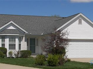 7393 Anchorage Dr, Maumee, OH 43537