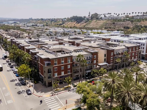 6020 Seabluff Dr Unit 416, Playa Vista, CA 90094