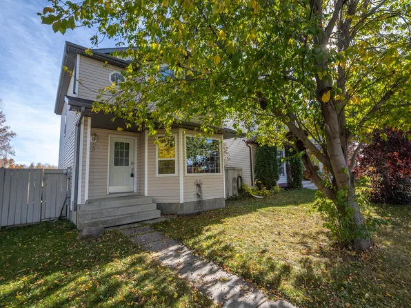 137 Michigan St, Devon, AB T9G 2H4