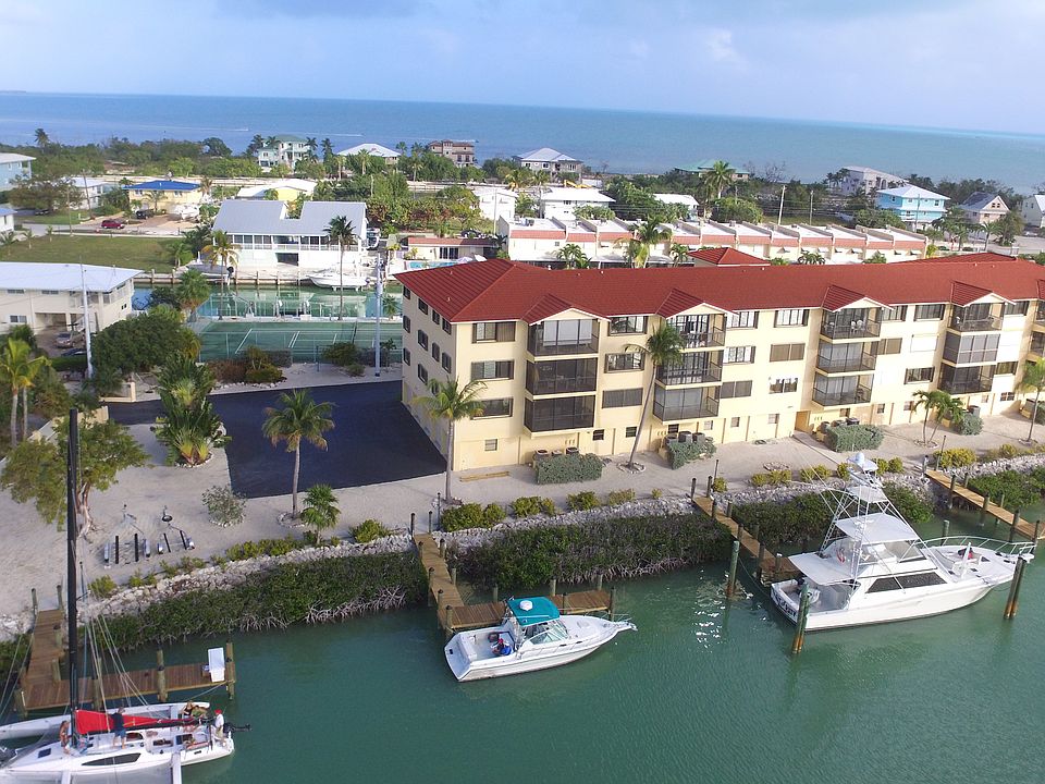 1st image of 227 Anglers Dr #201