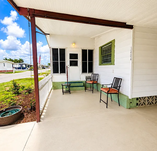 3404 Rainbow Ln — Photo 4