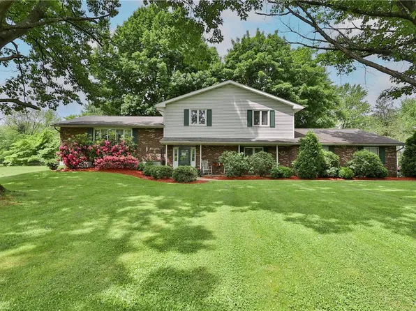 4021 Hecktown Rd, Bethlehem, PA 18020