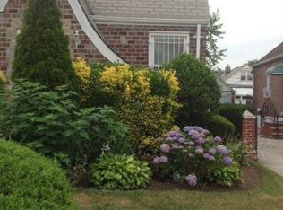 13122 Francis Lewis Blvd, Springfield Gardens, NY