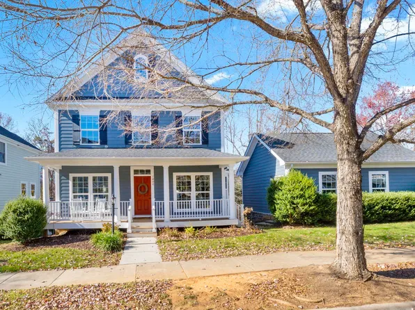 1490 Wickham Pond Dr, Charlottesville, VA 22901